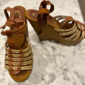 Platform wedge sandals